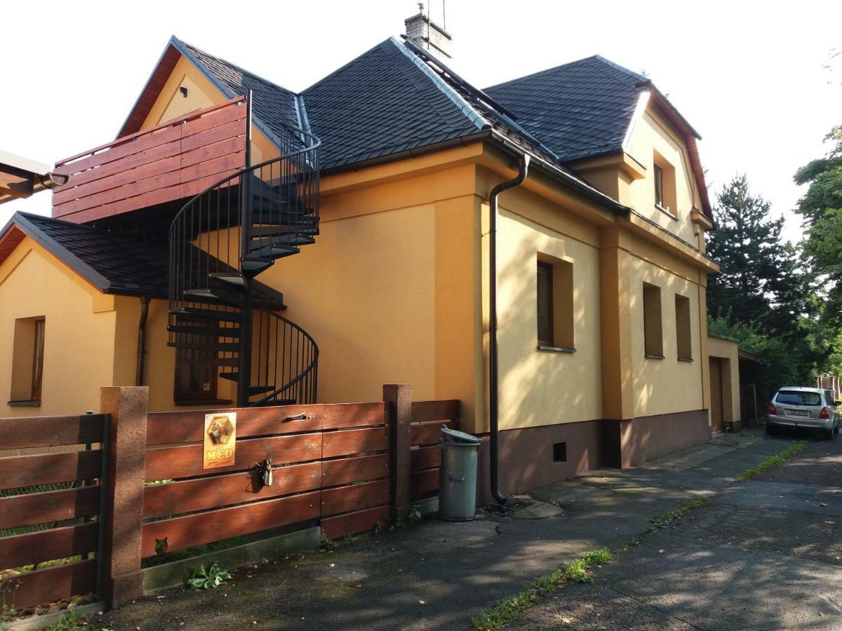 Apartmany F-M Frydek-Mistek Exterior photo